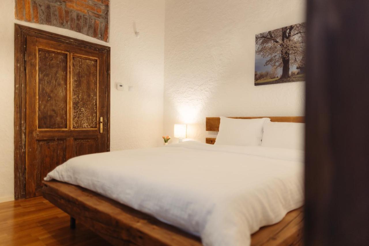 Casa 1901 Aparthotel Baia Mare Eksteriør bilde